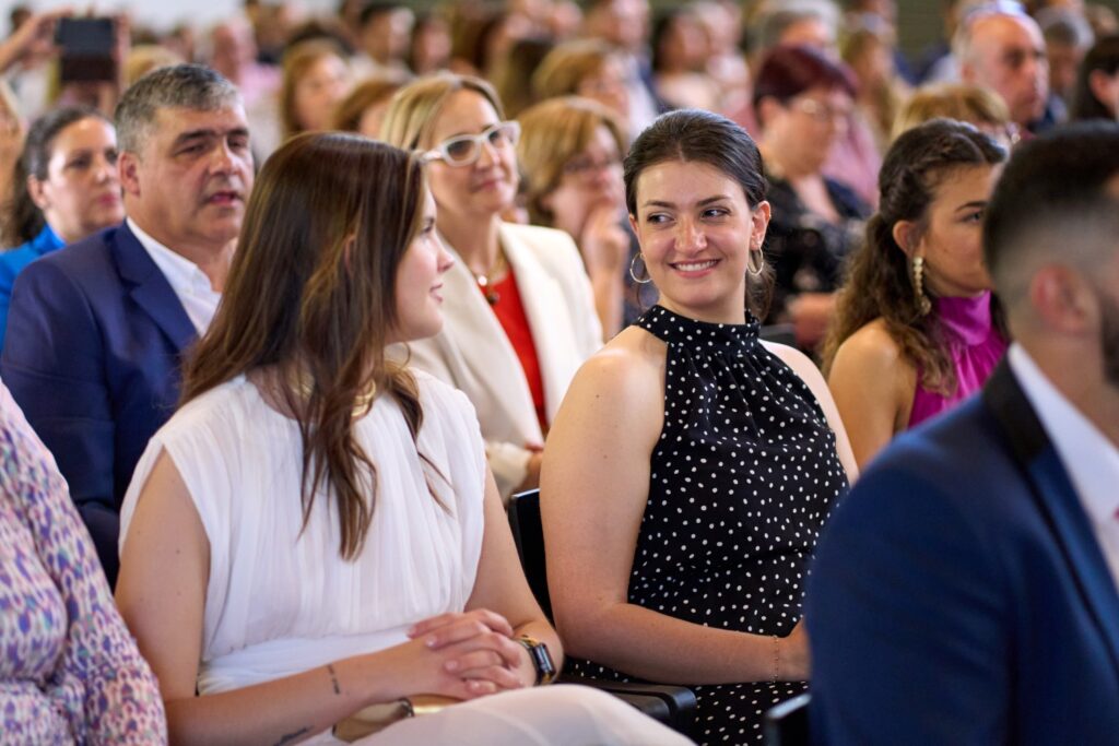 Graduación de Magisterio en Educación Primaria y de Doble Grado 2023