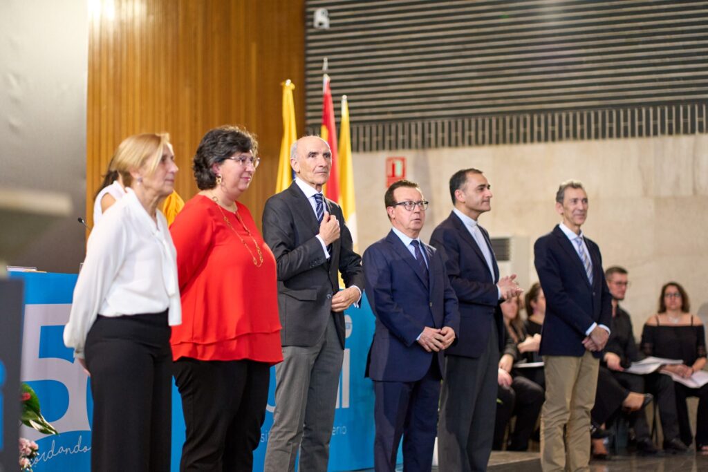 Graduación de Magisterio en Educación Primaria y de Doble Grado 2023