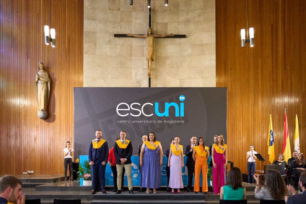 Graduación de Magisterio en Educación Primaria y de Doble Grado 2023