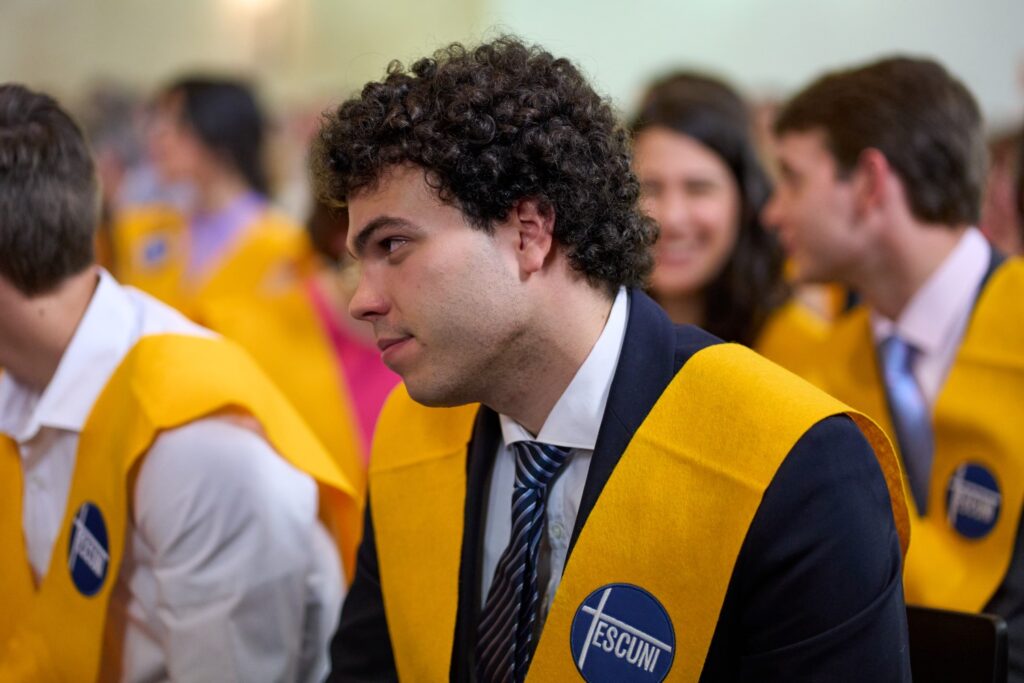 Graduación de Magisterio en Educación Primaria y de Doble Grado 2023