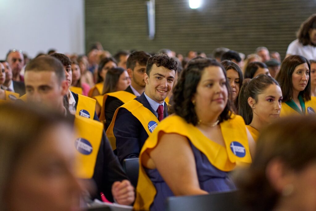 Graduación de Magisterio en Educación Primaria y de Doble Grado 2023