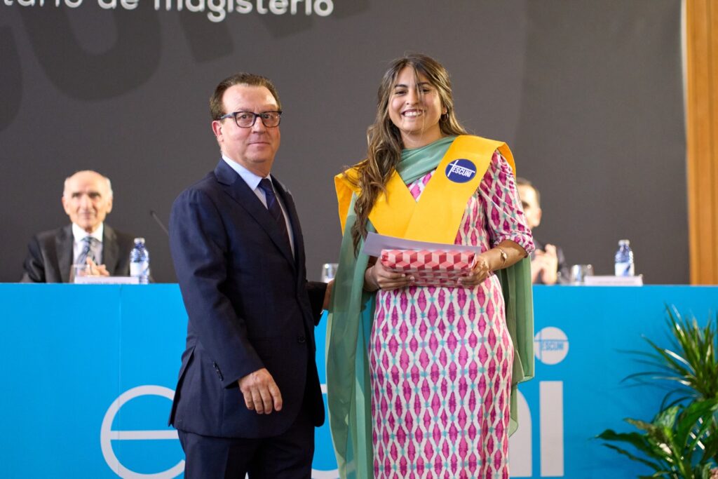 Graduación de Magisterio en Educación Primaria y de Doble Grado 2023
